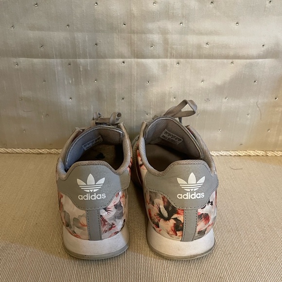 Floral Samoa Gray Adidas Original Shoes - Picture 3 of 6